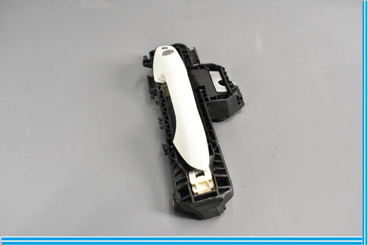 10-16 Mercedes E350 E550 Front Left Driver Side Exterior Door Handle Oem