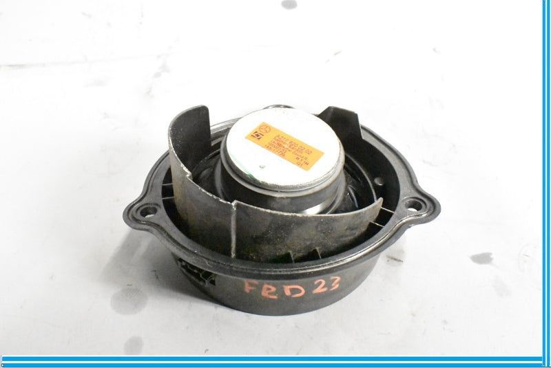 Load image into Gallery viewer, 06-11 Mercedes CLS550 CLS55 AMG W219 Front Right Door Sound Audio Speaker Oem

