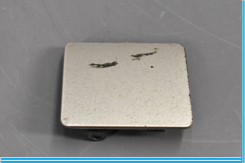 Load image into Gallery viewer, 00-06 Mercedes S430 S500 S600 Front Left Driver Side Rocker Panel Trim Plug Oem
