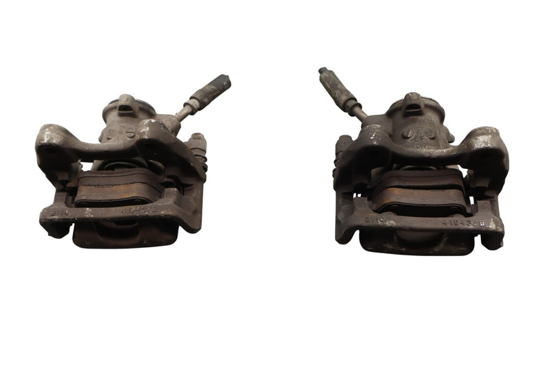 Load image into Gallery viewer, 14-23 Mercedes B250e CLA250 Rear Right &amp; Left Brake Calipers Bracket Set Oem
