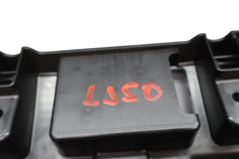 Load image into Gallery viewer, 14-20 Maserati Levante M157 Ghibli Front Left Seat Guard Cover Support Oem
