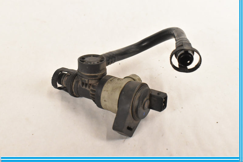 Load image into Gallery viewer, BMW 5 F10 F11 BREATHER BREATHER PIPE HOSE 7636158 11835
