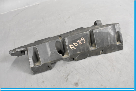 11-20 Mercedes W218 CLS550 SL550 Right Passenger Side Air Cleaner Insulator Oem