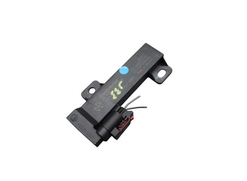 Load image into Gallery viewer, 17-25 Alfa Romeo Giulia Keyless Entry Antenna Module Unit 68051315AB Oem
