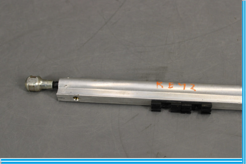 Load image into Gallery viewer, 04-10 BMW 645Ci 650i Right Side Convertible Top Rear Deck Hydraulic Cylinder Oem
