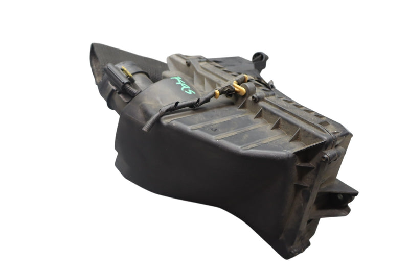 Load image into Gallery viewer, 13-15 Jaguar X250 XF XJ 3.0 Right Supercharged Air Intake Filter Cleaner Box Oem
