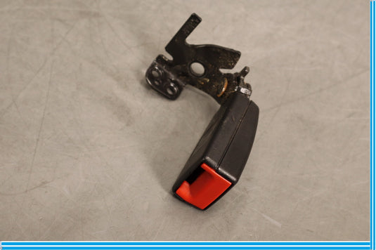 10-18 Mercedes CLS550 E350 Rear Left Driver Side Safety Seat Belt Buckle Oem