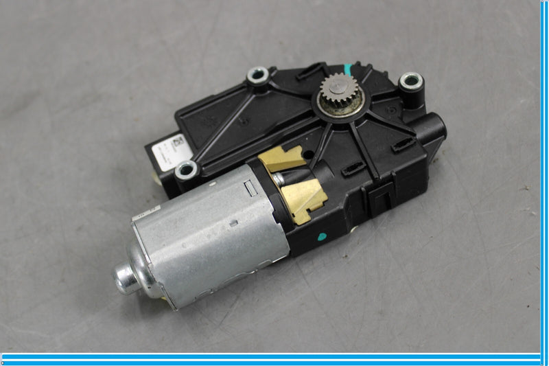 Load image into Gallery viewer, 06-12 Mercedes X164 GL550 GL450 Panoramic Sunroof Sun Roof Motor 1648201442 Oem
