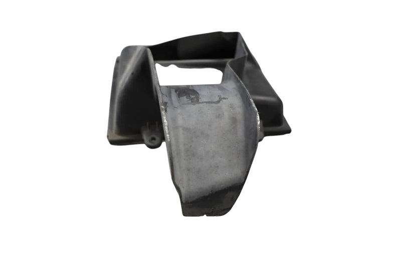 Load image into Gallery viewer, 14-18 Maserati Ghibli Front Right Intercooler Duct Shroud Black 670004139 Oem
