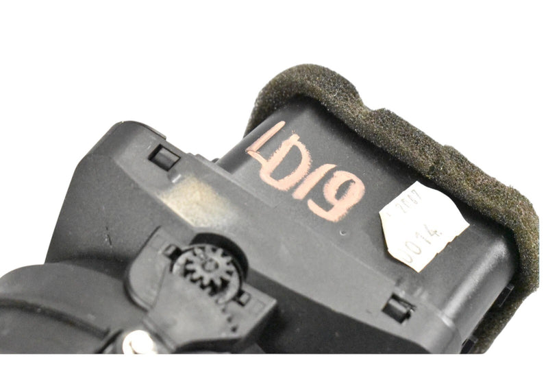 Load image into Gallery viewer, 2008 Bentley Continental Car Dashboard Left Air Nozzle Vent Diffuser Opening OEM
