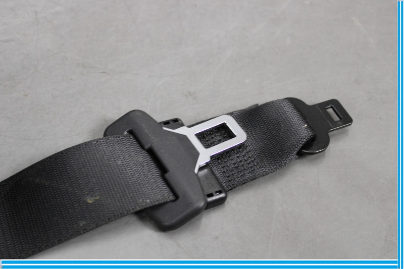 Load image into Gallery viewer, 14-17 Maserati Ghibli Rear Center Seat Belt Retractor 6700174400 Oem
