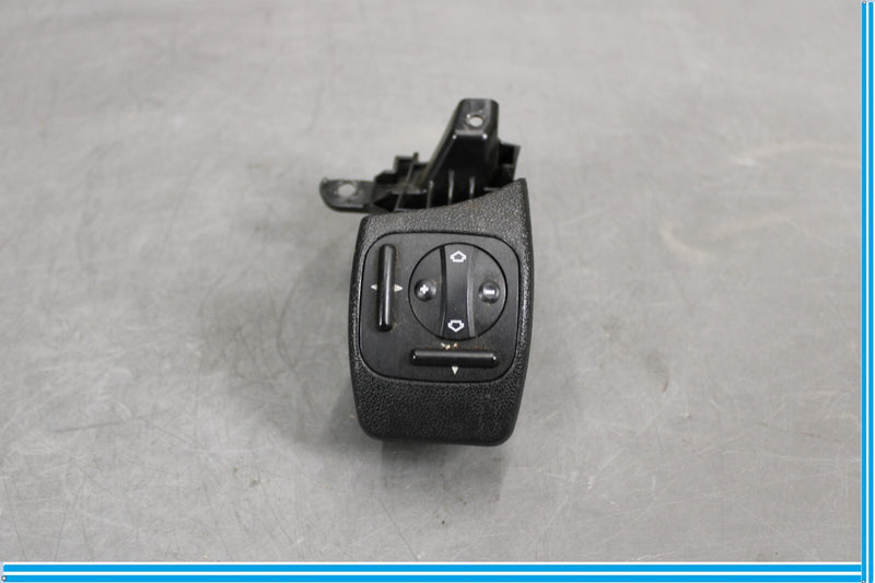 Load image into Gallery viewer, 06-11 Mercedes GL450 GL550 Front Right Seat Lumbar Regulator Switch Module Oem
