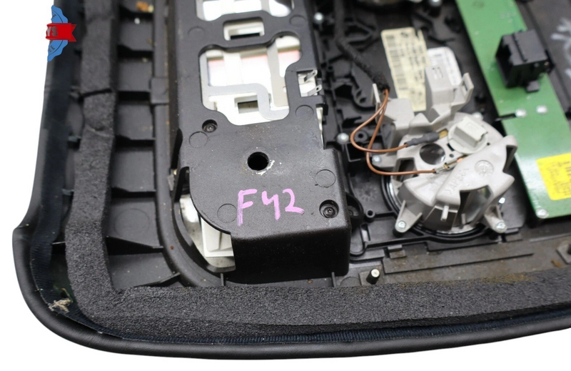 Load image into Gallery viewer, 06-12 Bentley Continental Roof Top Overhead Console Dome Light Lamp Switch Oem
