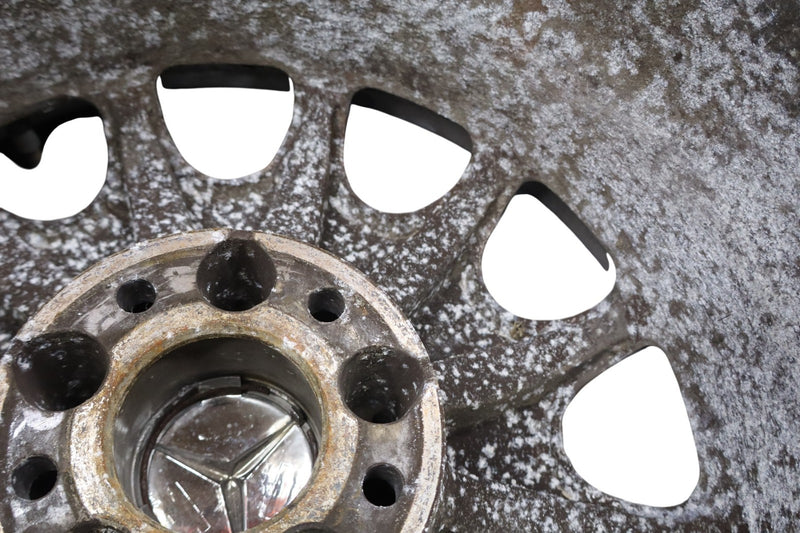 Load image into Gallery viewer, 90-02 Mercedes R129 300SL SL320 SL500 Wheel Rim Disc Silver 8Jx16 R16 Oem

