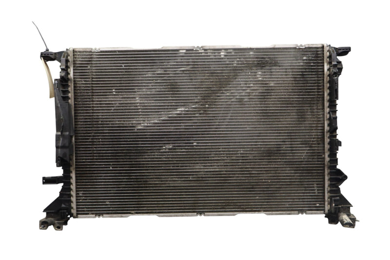 Load image into Gallery viewer, 09-16 Audi A7 A6 Quattro Engine Motor Cooling Coolant Radiator 8K0121251H Oem
