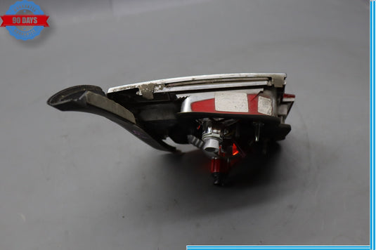 09-15 BMW 740i 750Li xDrive Rear Right Passenger Side Inner Tail Light Oem