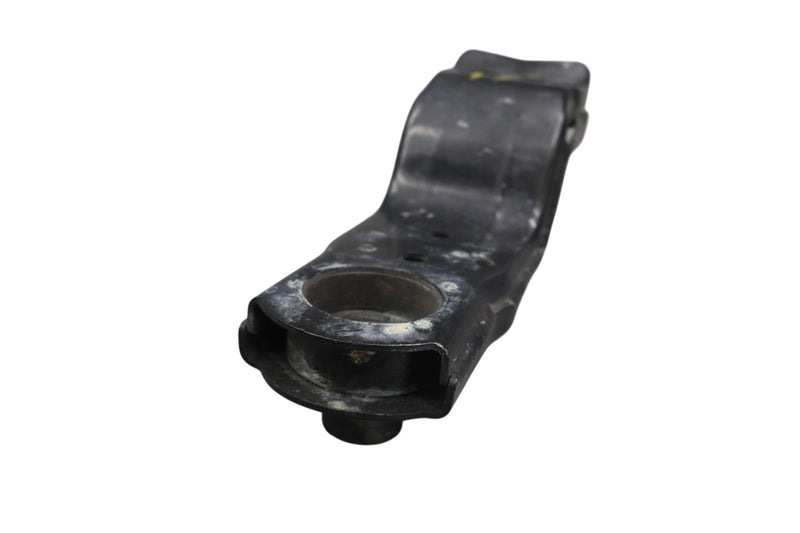 Load image into Gallery viewer, 15-20 Hyundai Genesis G80 Front Left Driver Side Subframe Support Bracket Oem
