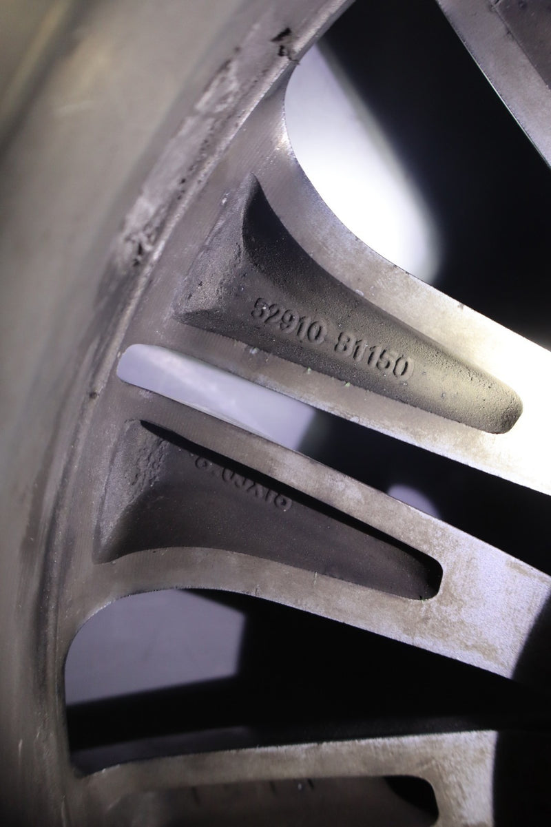 Load image into Gallery viewer, 15-17 Hyundai Genesis G80 Tire Alloy Wheel Rim Disc 18'' R18 245/45Z  Oem
