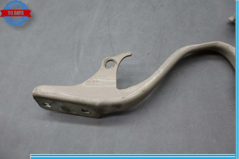 Load image into Gallery viewer, 12-19 Fiat 500 Pop Front Right Passenger Side Hood Panel Hinge Lock Oem
