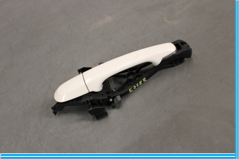 Load image into Gallery viewer, 09-15 Jaguar XF XFR X250 Rear Right Side Exterior Door Handle w/ Bracket Oem
