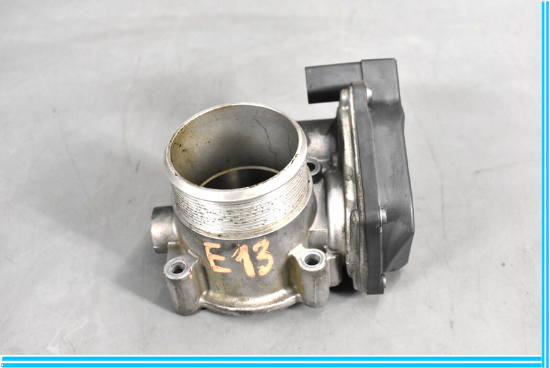 Load image into Gallery viewer, 09-12 Audi A4 Throttle Body Valve Assembly Oem
