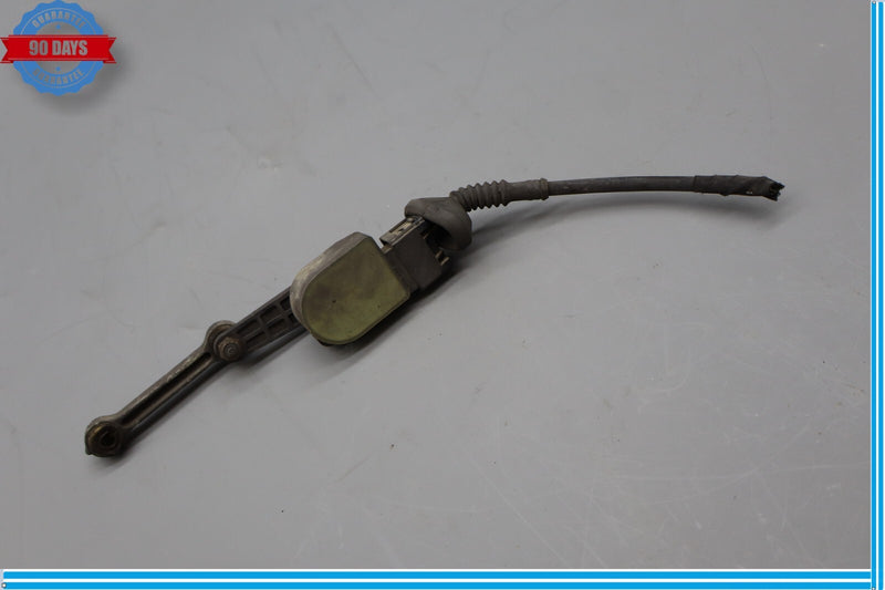 Load image into Gallery viewer, 06-12 Bentley Continental Rear Right Headlight Ride Height Level Sensor Oem

