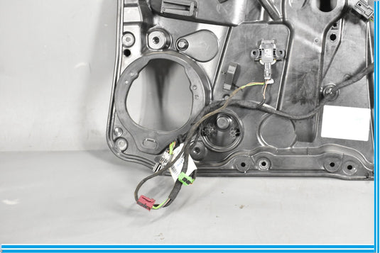 14-19 Mercedes W117 CLA250 Front Right Passenger Door Carrier Module Oem