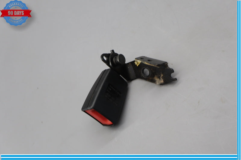 Load image into Gallery viewer, 10-17 Mercedes W207 E350 E550 Rear Left Side Seat Belt Seatbelt Buckle Oem
