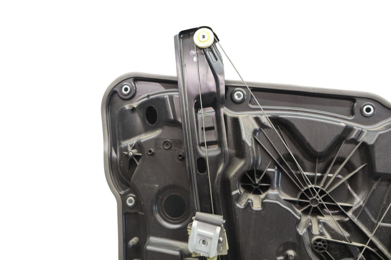Load image into Gallery viewer, 11-18 Porsche Cayenne 958 Front Left Side Door Window Regulator 7P5837462 Oem
