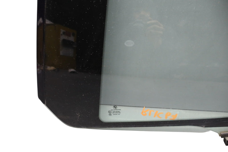 Load image into Gallery viewer, 14-21 BMW I01 i3 101 Rear Left Driver Side Door Window Auto Glass Oem
