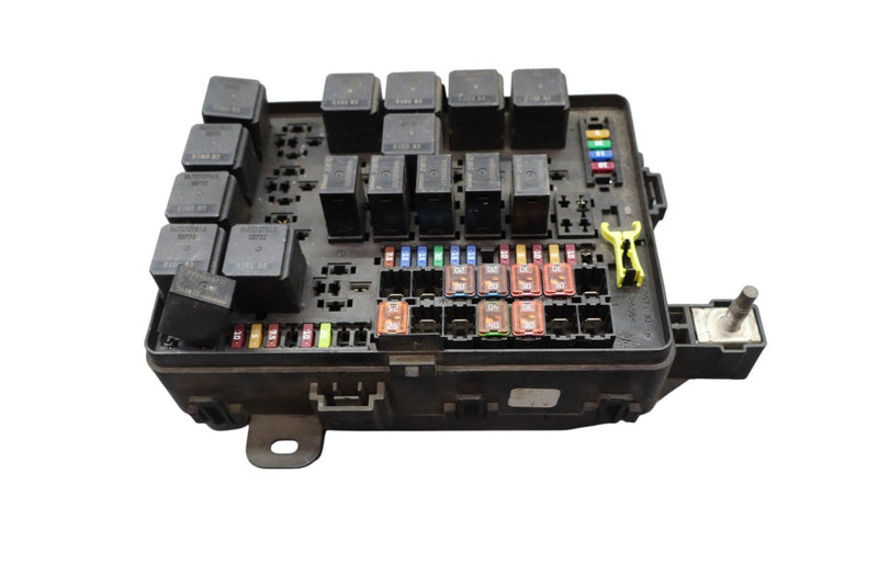 Load image into Gallery viewer, 14-24 Maserati Quattroporte Engine Fuse Box Relay Module 7154763030 Oem

