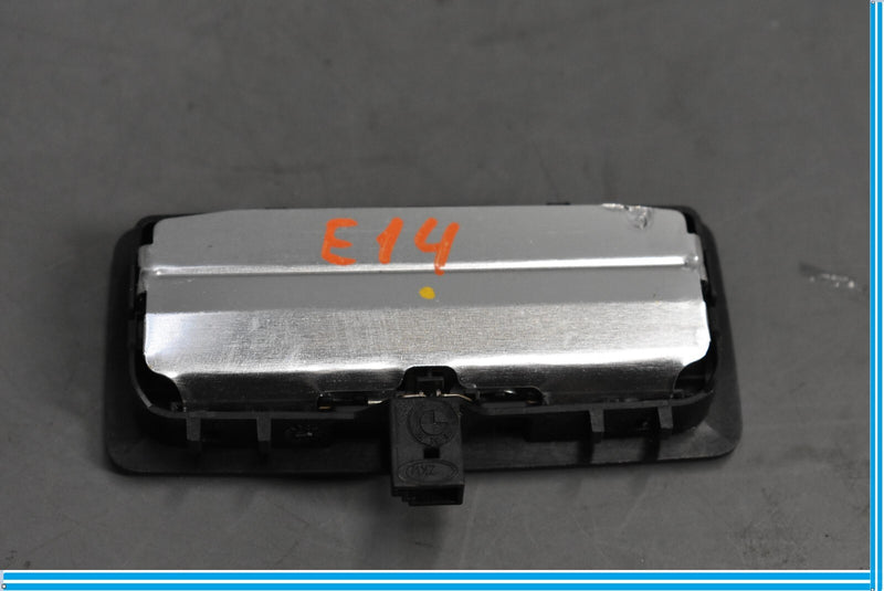 Load image into Gallery viewer, 09-15 BMW 750i 750Li Front Upper Sun Visor Mirror Lamp Light Oem
