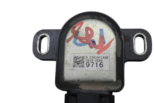 11-17 Infiniti QX56 QX80 Left Engine Camshaft Cam Shaft Position Sensor Oem