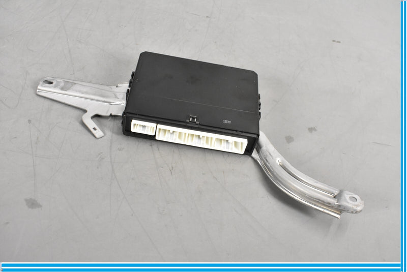 Load image into Gallery viewer, 07-09 Lexus LS460 Front Left Driver Door Multiplex Control Module Oem
