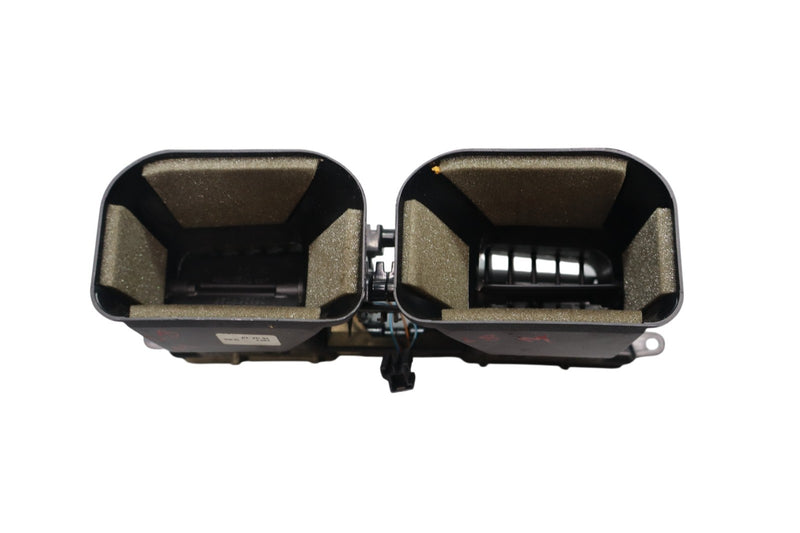 Load image into Gallery viewer, 10-13 Mercedes W212 E350 E400 Dashboard Dash Center AC A/C Air Vent Grille Oem
