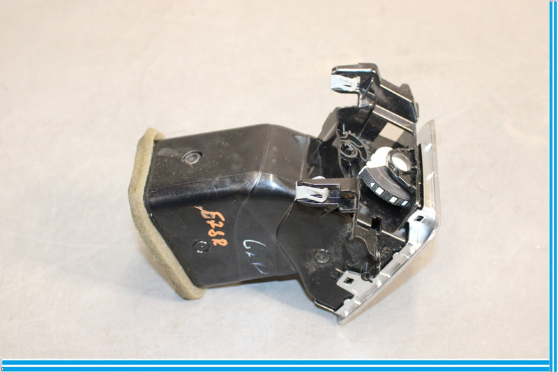 Load image into Gallery viewer, 10-13 Land Rover Range Rover Sport Right Dashboard Air Vent Passenger Oem
