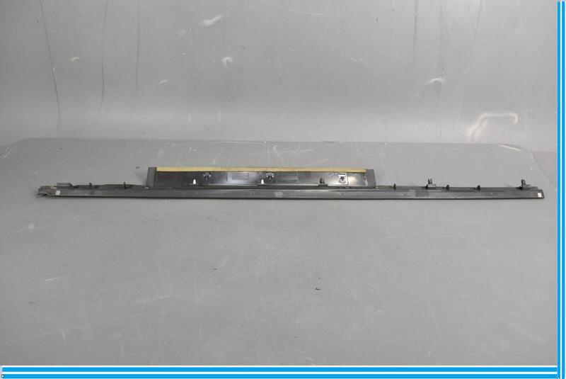 Load image into Gallery viewer, 03-06 Mercedes S500 S600 Front Right Passenger Side Door Sill Scuff Plate Oem
