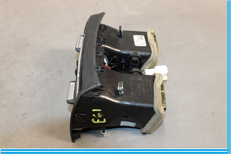 Load image into Gallery viewer, 09-15 BMW 750Li F01 F02 Rear Center Air Outlet Vent Grille Cover Oem
