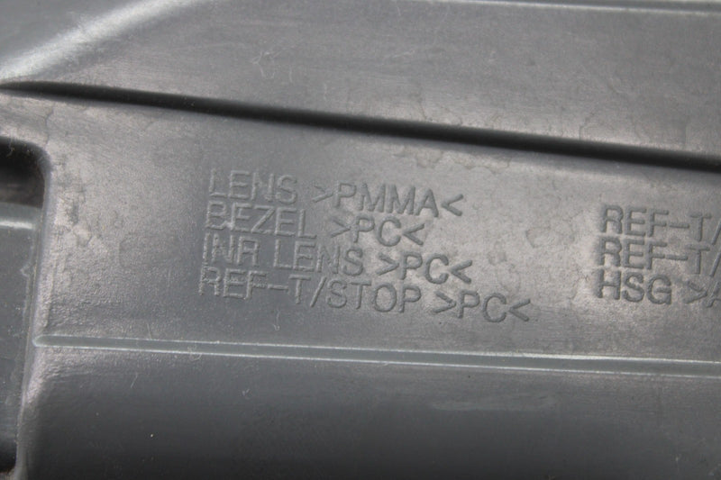 Load image into Gallery viewer, 15-17 Hyundai Genesis G80 Rear Right Side Outer Tail Light Lamp Assembly Oem
