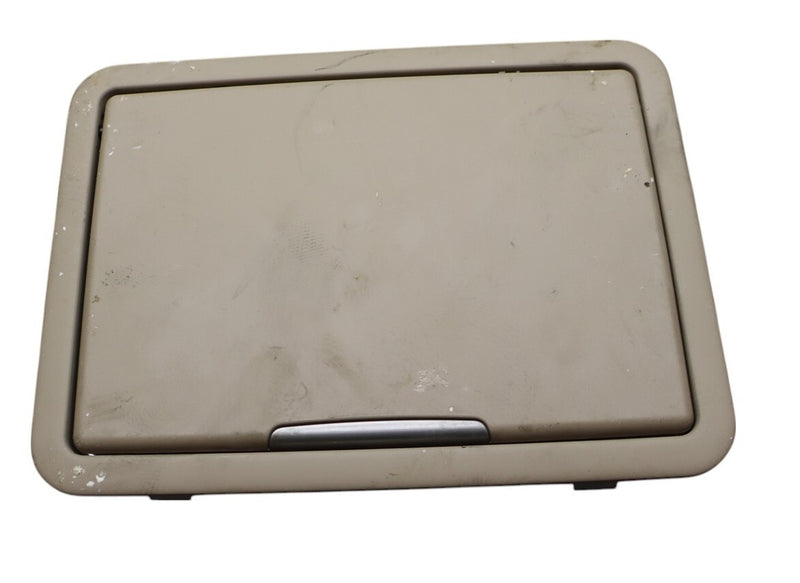 Load image into Gallery viewer, 11-13 Hyundai Equus Rear Left Or Right Side Interior Vanity Mirror W/ Lamp Oem

