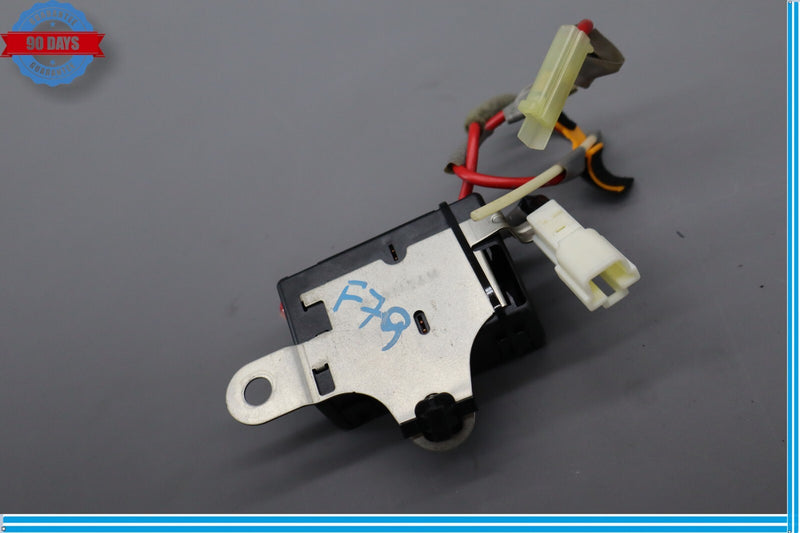 Load image into Gallery viewer, 07-09 Lexus LS460 LS460L Rear Left Driver Side Radio Receiver Noise Filter Oem
