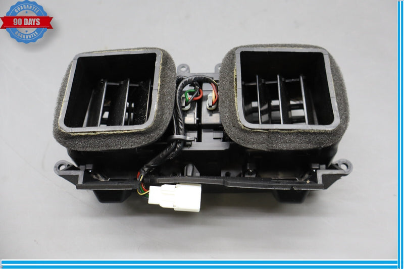 Load image into Gallery viewer, 15-20 Hyundai Genesis G80 Rear Center Console AC Air Vent Trim Grille Oem
