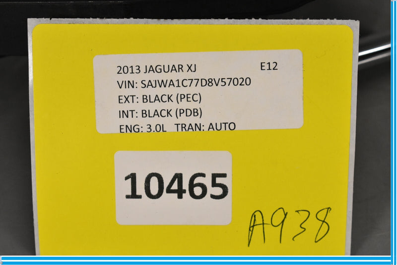 Load image into Gallery viewer, 10-15 Jaguar XJ XJL X351 Rear Right Passenger Interior Door Handle Oem
