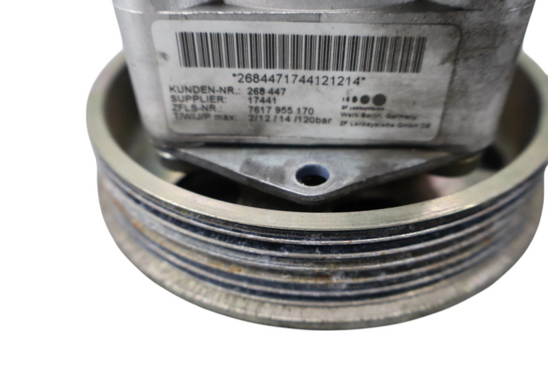 Load image into Gallery viewer, 14-22 Maserati Ghibli M157 Quattroporte M156 Power Steering Pump W/ Pulley Oem
