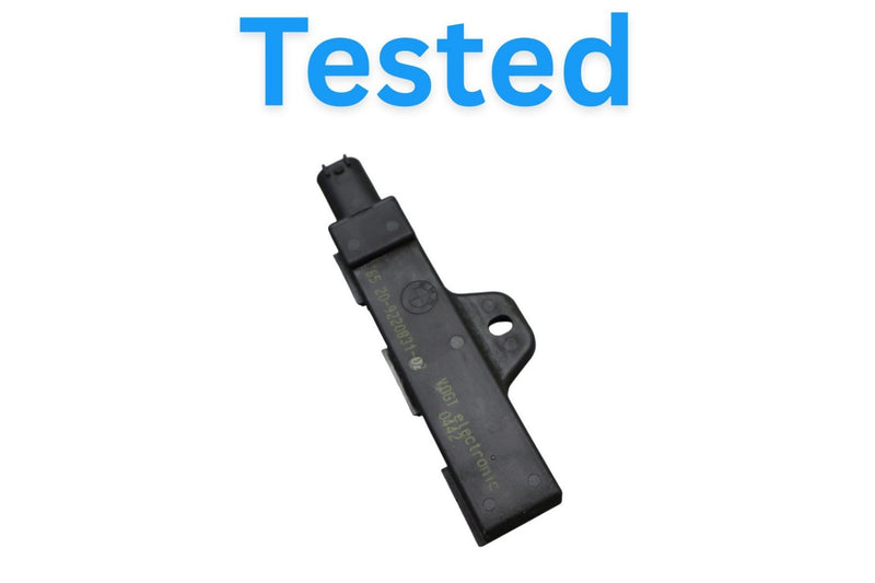 Load image into Gallery viewer, 11-16 BMW 528i 535i 550i F10 Keyless Entry Antenna Module 65209220831 Oem
