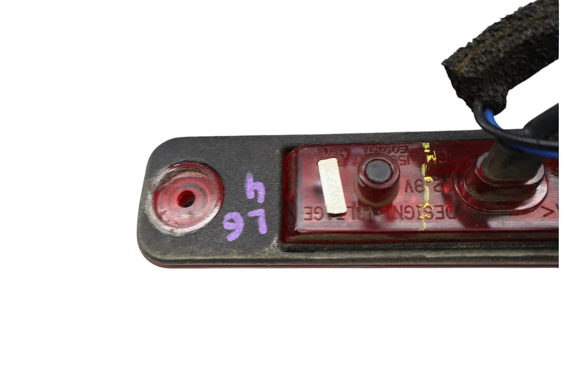 Load image into Gallery viewer, 03-09 Hummer H2 Front Left Driver Side Fender Panel Marker Light Lamp OEM

