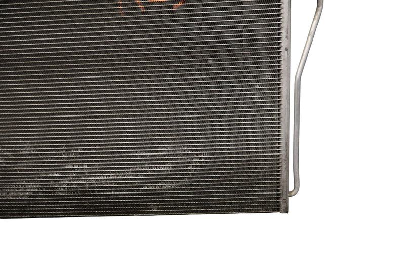 Load image into Gallery viewer, 09-15 BMW 750Li 750i xDrive AC A/C Air Conditioning Condenser 64509149390 Oem
