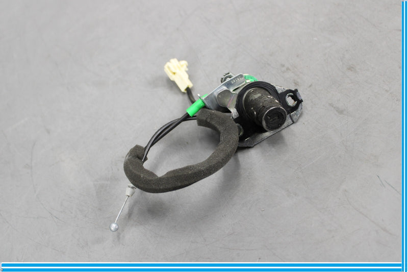 Load image into Gallery viewer, 07-09 Lexus LS460 Rear Trunk Deck Lid Key Lock Cylinder W/ Harness Oem
