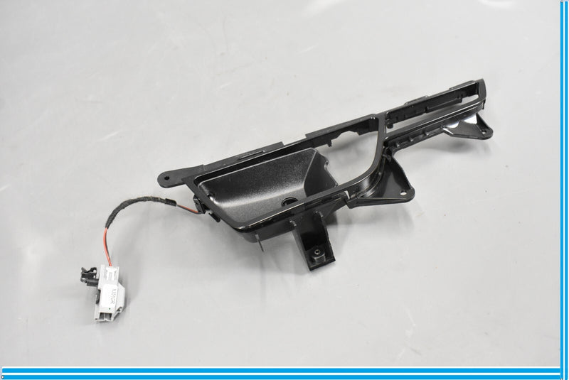 Load image into Gallery viewer, 10-13 Jaguar XJ XJL X351 Front Right Side Interior Door Handle Molding Trim Oem
