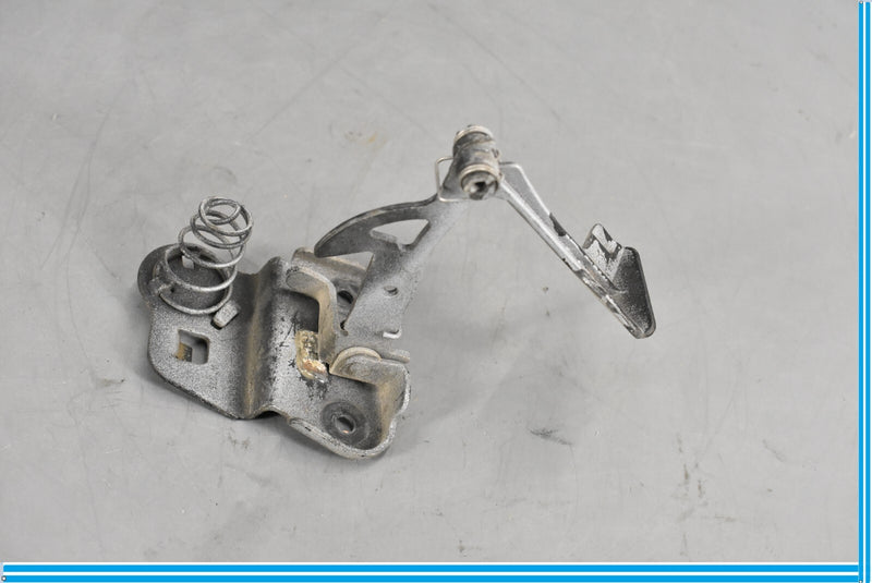 Load image into Gallery viewer, 90-95 Mercedes R129 300SL Hood Bonnet Latch Lock Solenoid Oem
